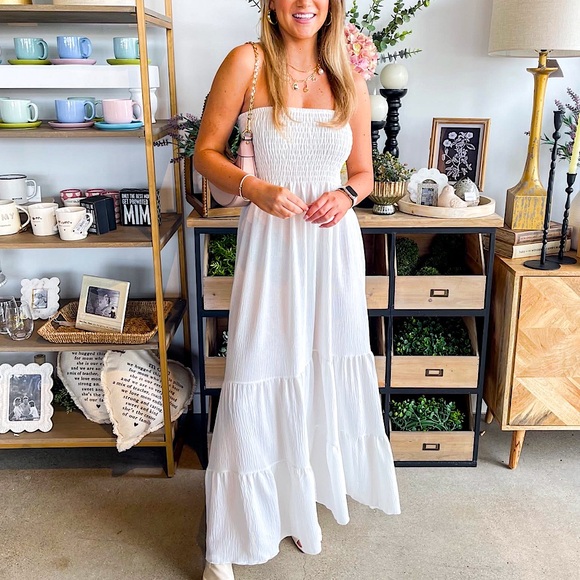 🆕🌿🤍ENTRO: White Linen  Summer Dress MEDIUM - Picture 7 of 10